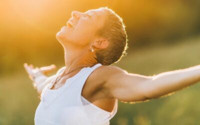 12 Physical Signs Of Spiritual Awakening (And What They Mean)